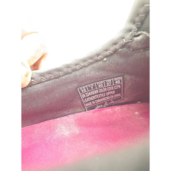 Skechers s Size 10 Gray Athletic Sneakers Mesh Synthetic Slip-On Accents - Picture 7 of 9